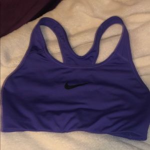 nike women’s compression sports bra